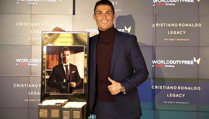 Ronaldo lance un parfum à son nom